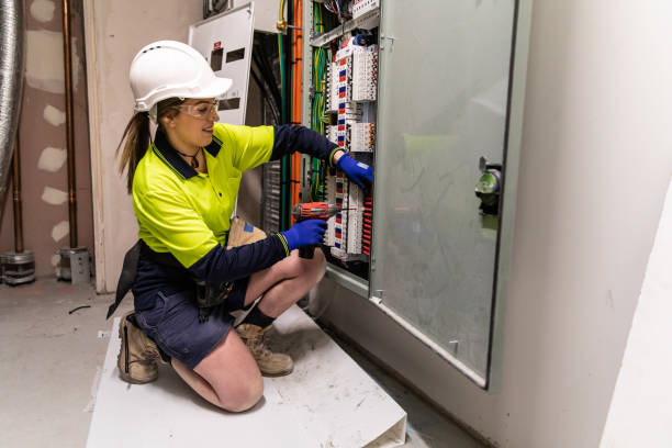 Best Circuit Breaker Repair  in Cleves, OH